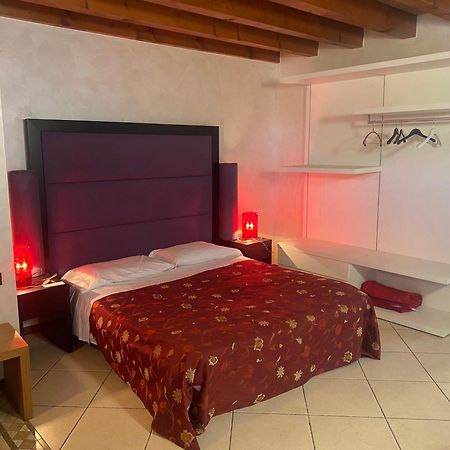 Albergo Le Piante Manerba del Garda Bagian luar foto