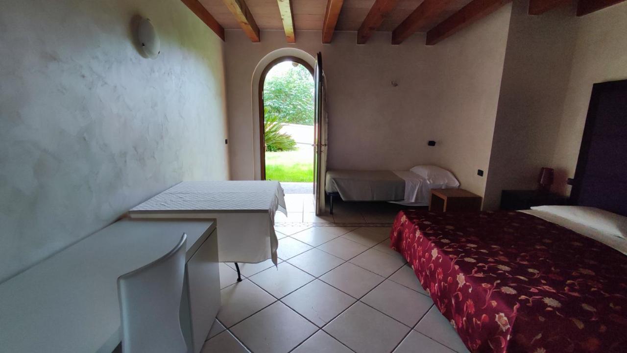 Albergo Le Piante Manerba del Garda Bagian luar foto