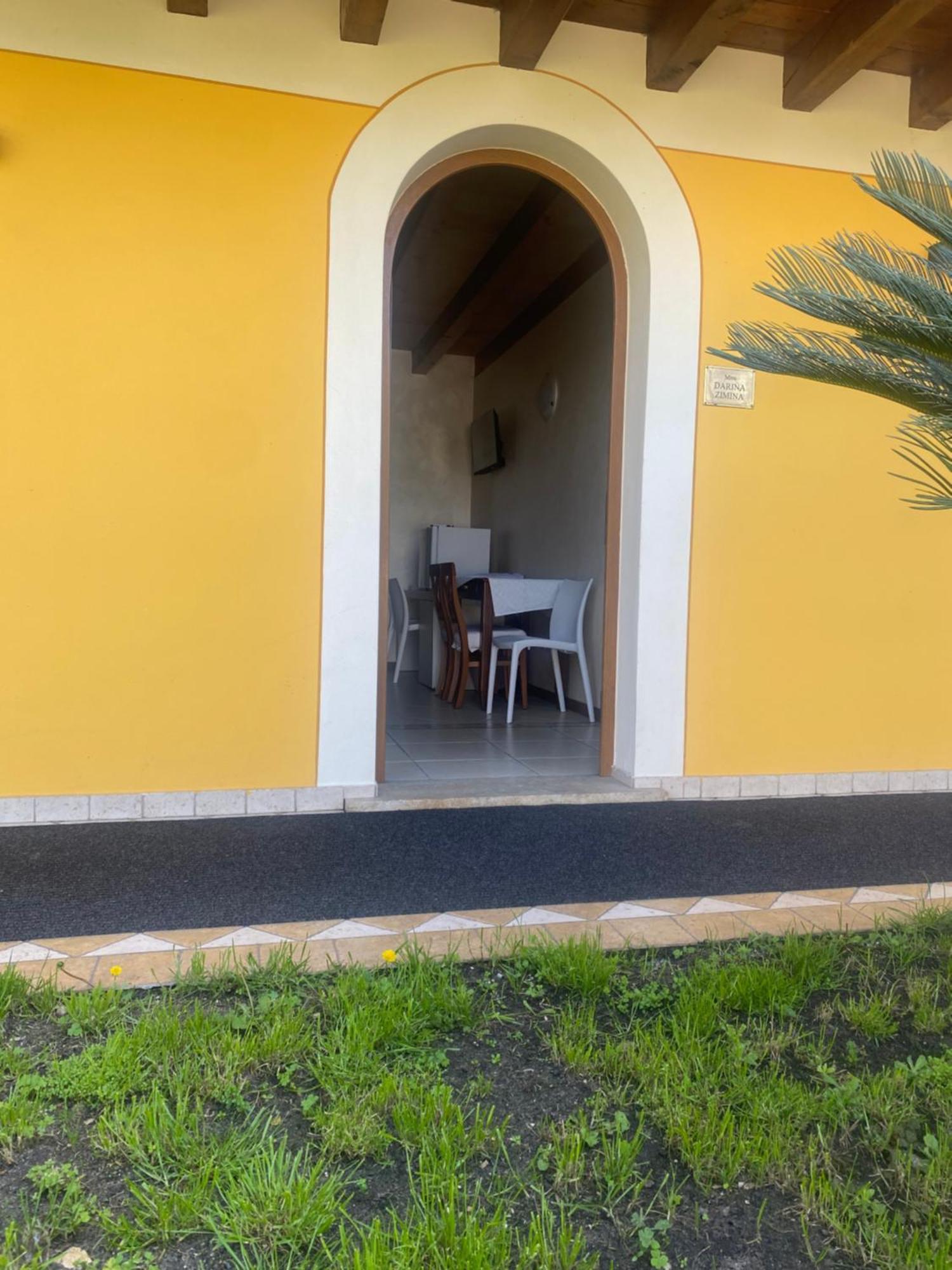 Albergo Le Piante Manerba del Garda Bagian luar foto
