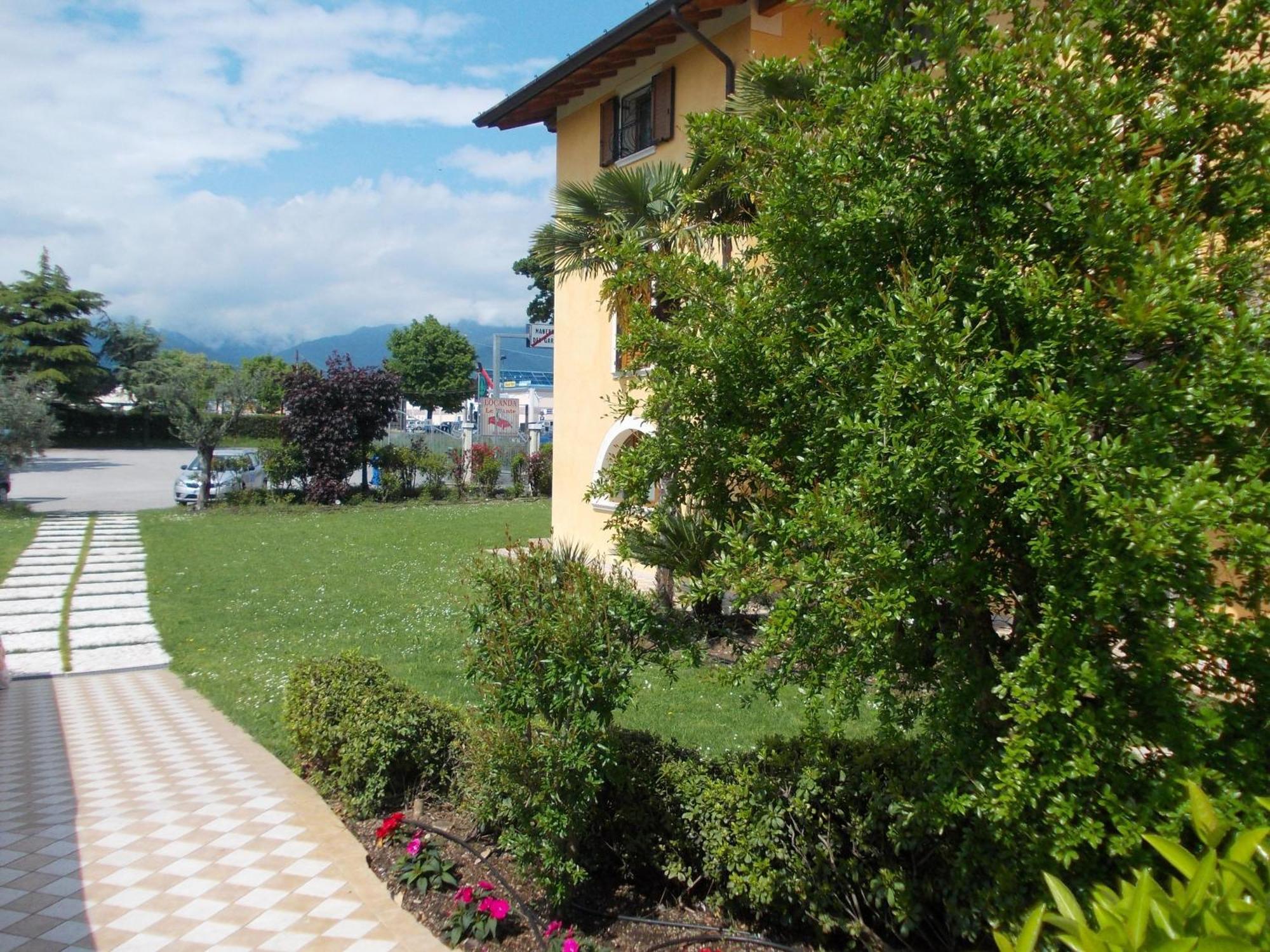Albergo Le Piante Manerba del Garda Bagian luar foto