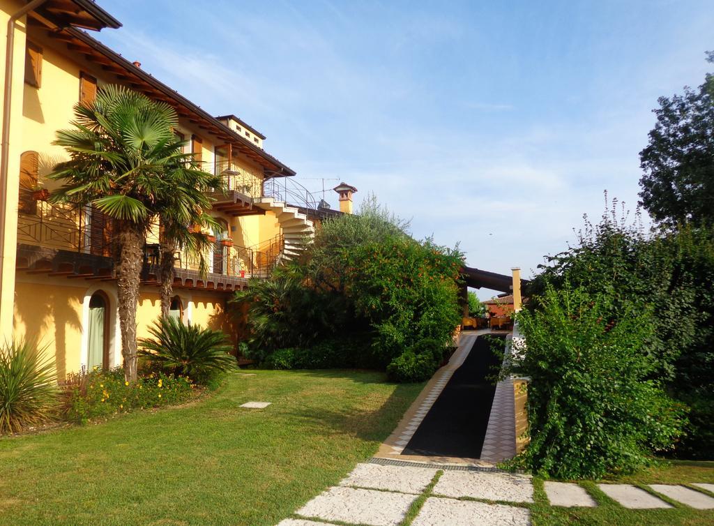 Albergo Le Piante Manerba del Garda Bagian luar foto